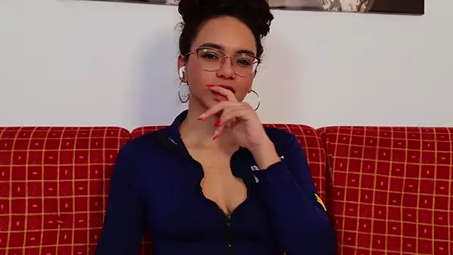 Taylor_Tina élő XXX-chatje