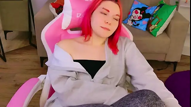 Czat XXX na żywo – Evie_Vall