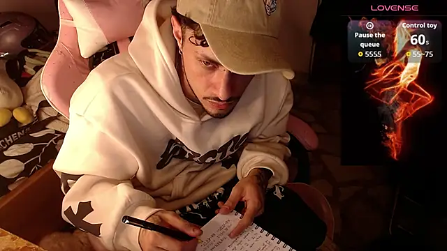 Apolo_SのライブXXXチャット