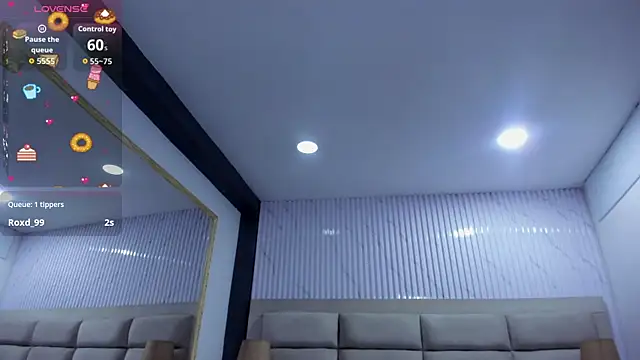 ManuelaEvans_: онлайн-секс-чат