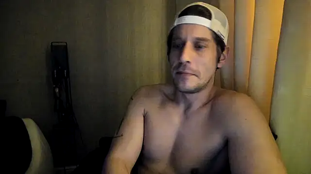 JamesSteel: онлайн-секс-чат