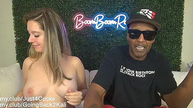 boomboomr00m: απευθείας συνομιλία ΧΧΧ