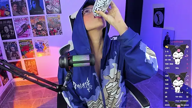 XXX chat uživo modela gooddess_isis