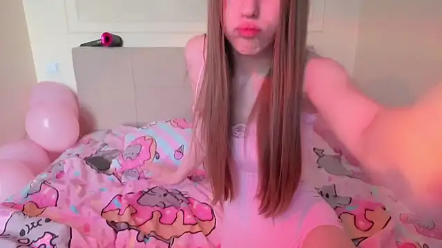 Alllura লাইভ XXX চ্যাট