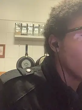 ELPikaPreta Live XXX-Chat