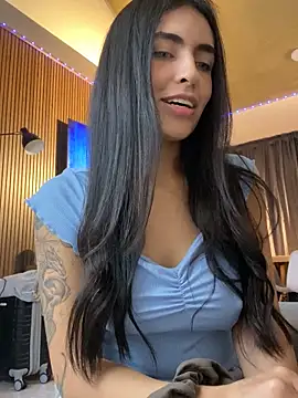 DaphneUwu Show Webcam