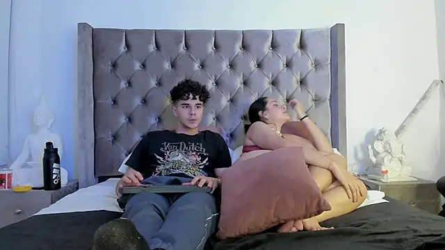 Živý XXX chat RedNDizzy