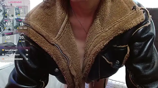 AlexandraJones_ 即時 XXX 聊天