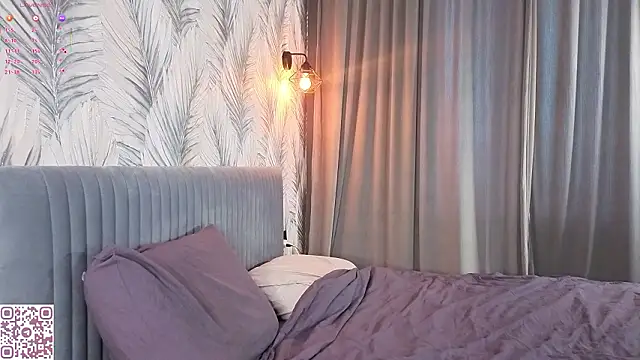 Онлайн чат XXX ElvinaRose