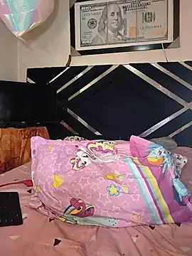 bigcockwhite777 即時 XXX 聊天