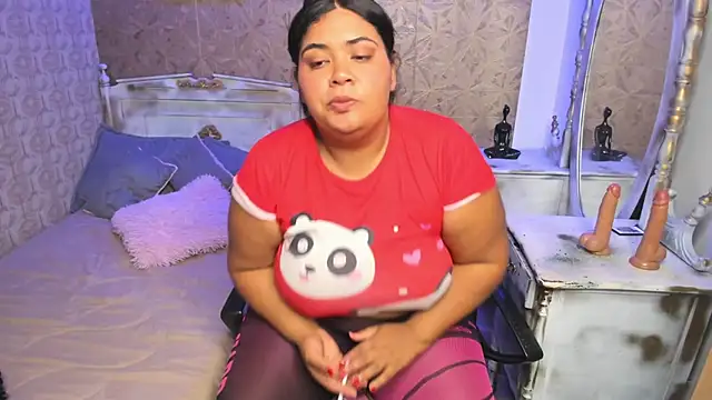 Sara_clk Live XXX Chat