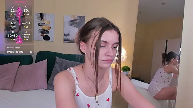 XXX chat uživo modela VioletaDiaz_