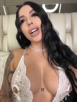 ALISSON_FOXXX1のライブXXXチャ  ット