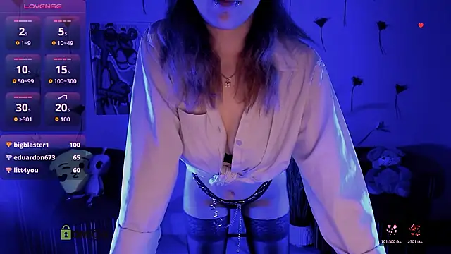 Chat +18 de liana_kisses ao vivo