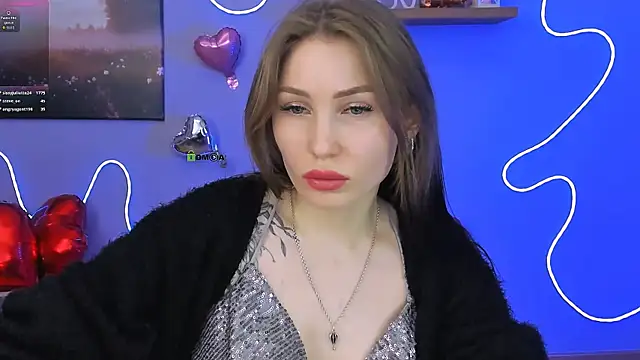 ariel_shadow élő XXX-chatje