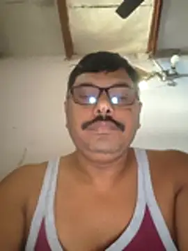 Srmotrs live XXX chat