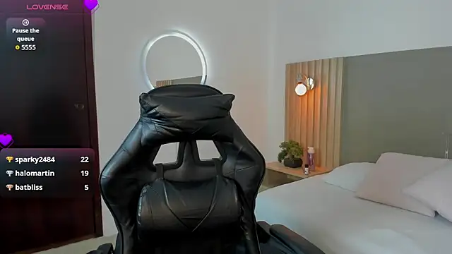 scarlett_rosse_x: απευθείας συνομιλία ΧΧΧ