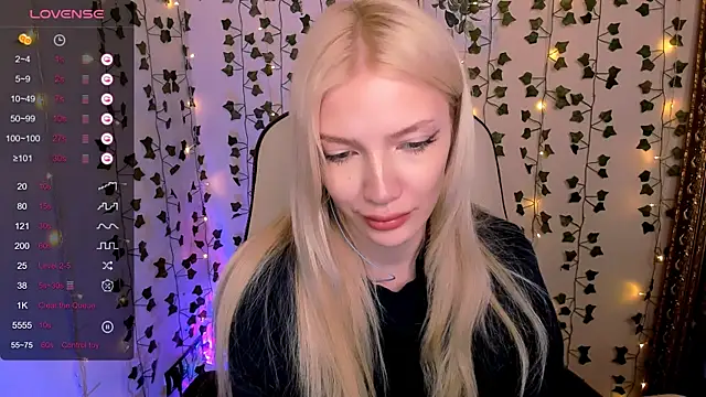 XXX chat uživo modela AnyaTaylor_