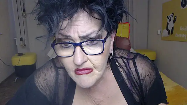 MasterLeila's Live XXX Chat