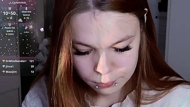 XXX chat uživo modela ValBae