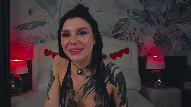 MaeveMoon's Live XXX Chat