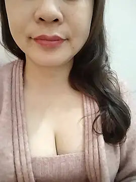 Chat XXX en directo de Cogai-nhutnhat