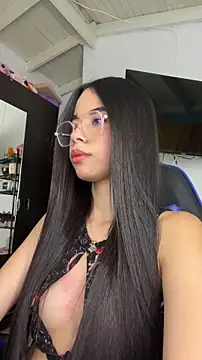 Milleradhara24 Pertunjukan Webcam