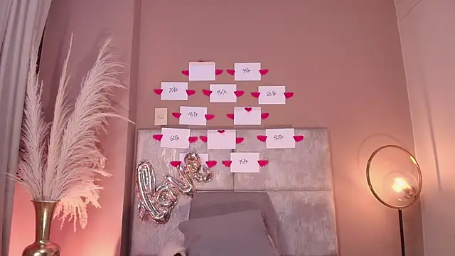 Chat XXX en directo de EllaVillaluna