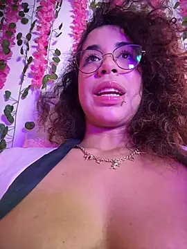 Woo_isDaphne Live XXX-Chat