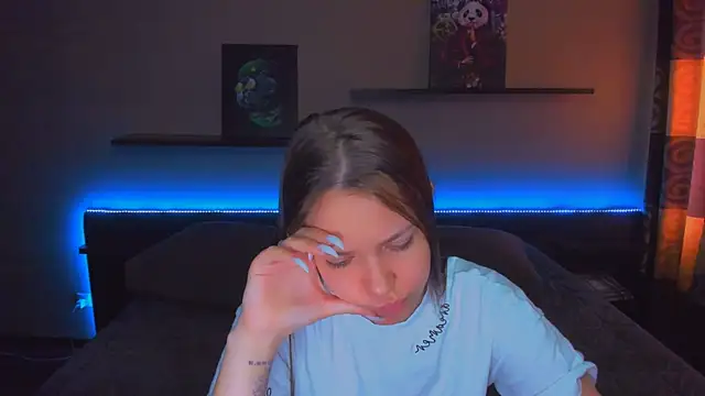 AlexaBarkley élő XXX-chatje