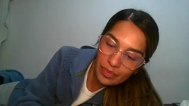 Juanabrunette7 现场XXX聊天