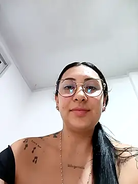 Czat XXX na żywo – You-kitty2025