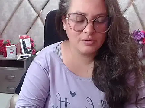 Sarah_Boobs_'s Live XXX Chat