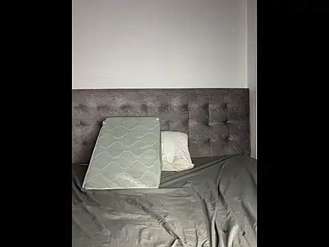 ScarletVelvetX Live XXX-chat