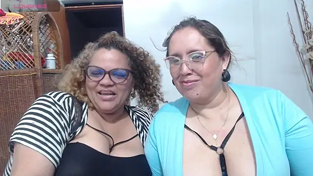 mademoomsn Live XXX chat