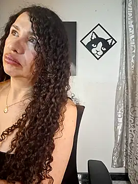 Lina_444: απευθείας συνομιλία ΧΧΧ