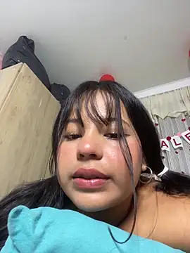 katthyasmitth's Live XXX Chat