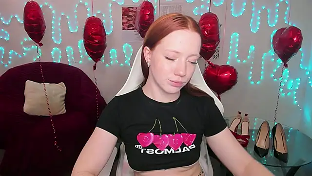 แชท XXX สดของ Katrys