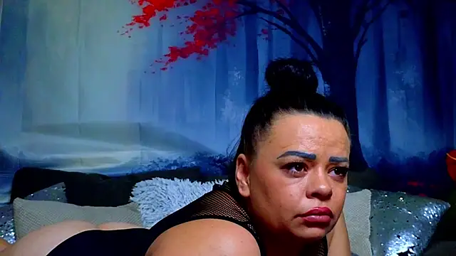 ElizabethEven: απευθείας συνομιλία ΧΧΧ