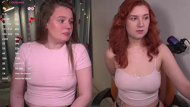 Agatha_Gris webcam show