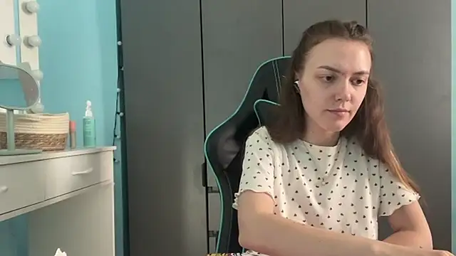 Chatroom XXX en direct de AndreeMerryman