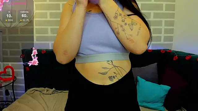 BeatriceReeves: онлайн-секс-чат