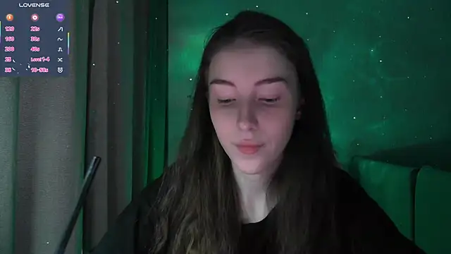 eskatmi's Live XXX Chat