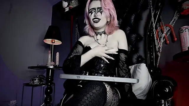 Czat XXX na żywo – Navier__