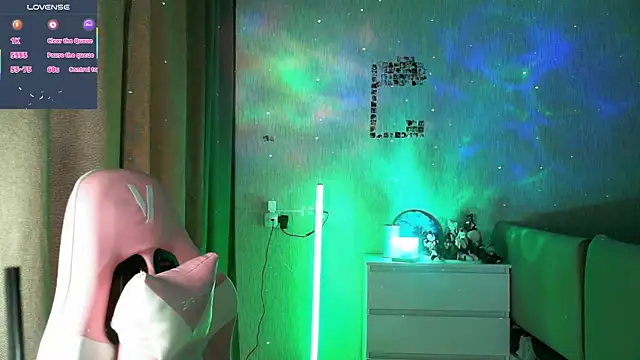 eskatmi 在線直播表演