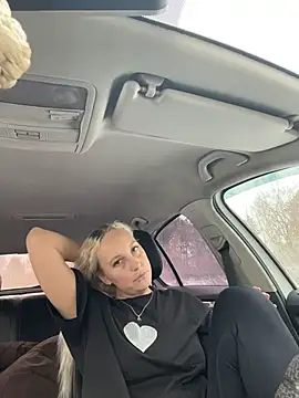 XXX chat uživo modela MerlinDave