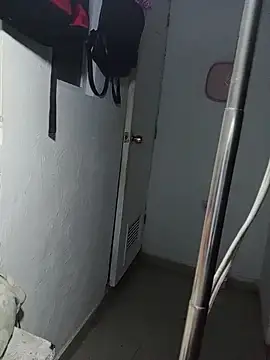 KarameloVzla 即時 XXX 聊天