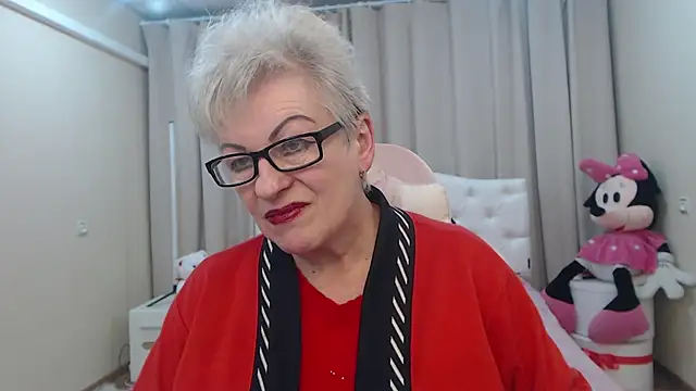 KayleSmoll – Naživo XXX chat