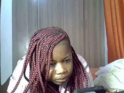 freaky_juicy – webcam-show