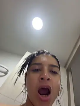 Chatroom XXX en direct de violeta365